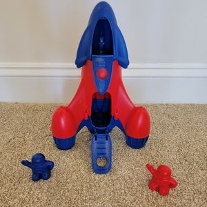 Rocket toy